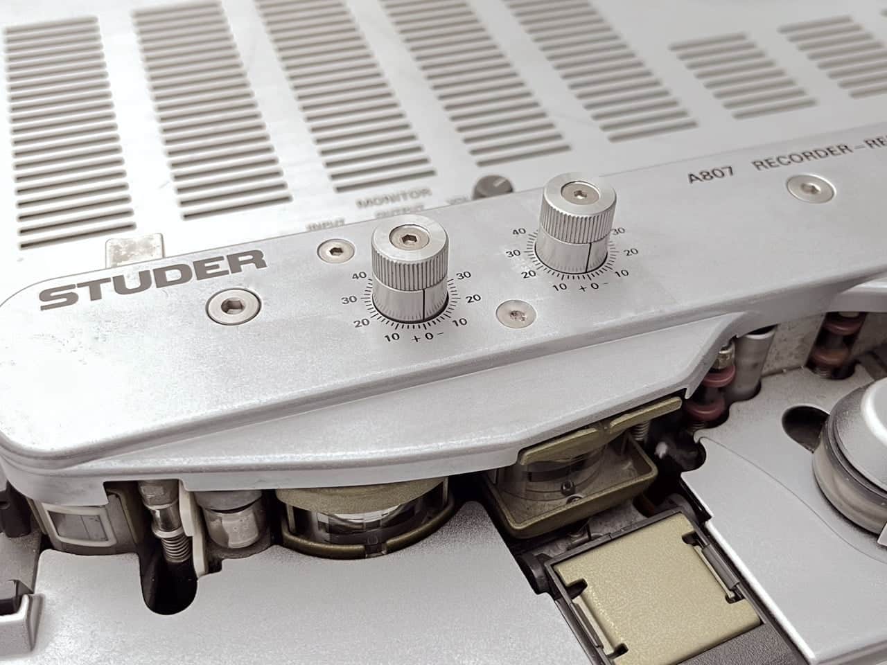 STUDER A807 audio tape reproducer - NextArchive
